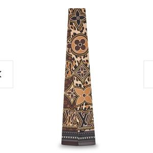 Louis Vuitton bandeau scarf